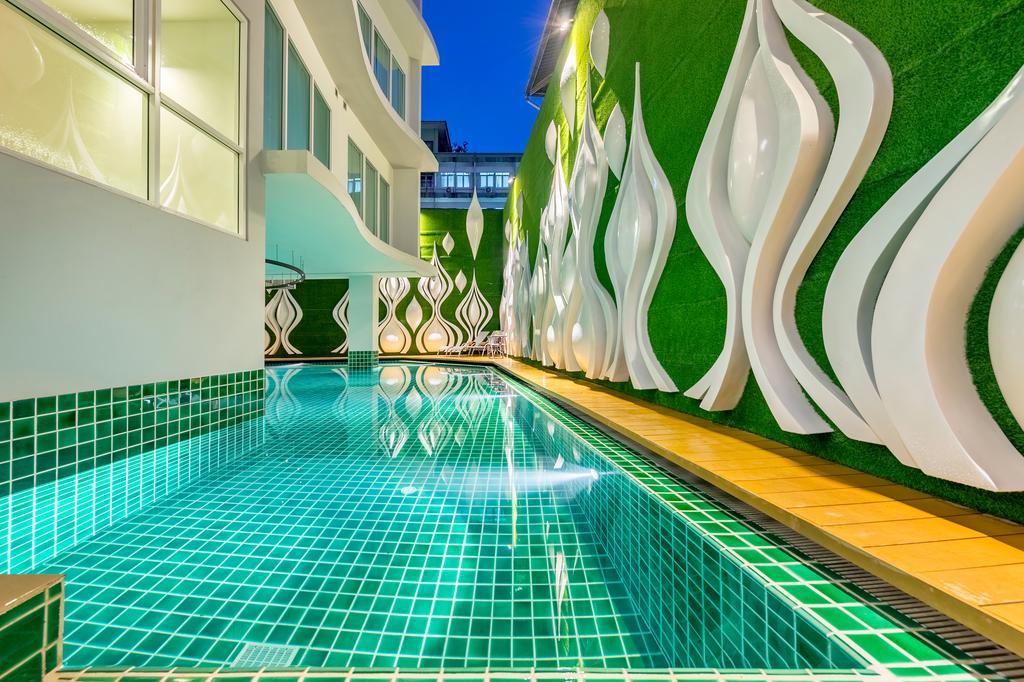 Anajak Bangkok Hotel - Sha Plus Exteriör bild